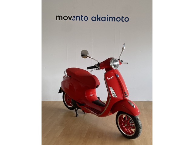 Vespa Electrica - en Barcelona