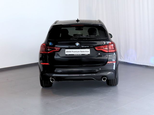 BMW X3 xDrive30e color Negro. Año 2020. 215KW(292CV). Híbrido Electro/Gasolina. En concesionario Pruna Motor de Barcelona