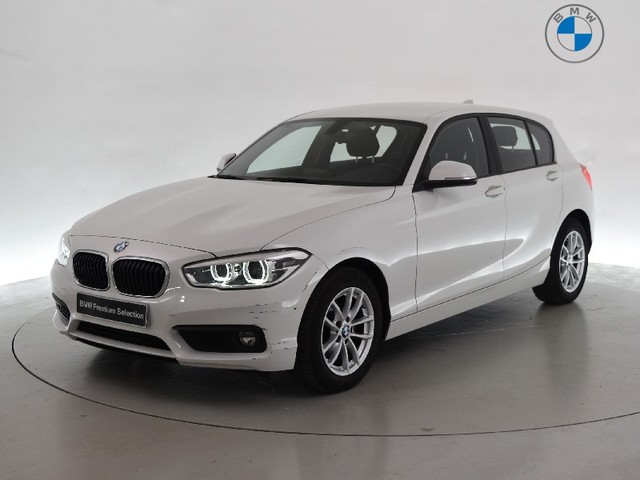 BMW Serie 1 118i color Blanco. Año 2019. 100KW(136CV). Gasolina. En concesionario BYmyCAR Madrid - Alcalá de Madrid