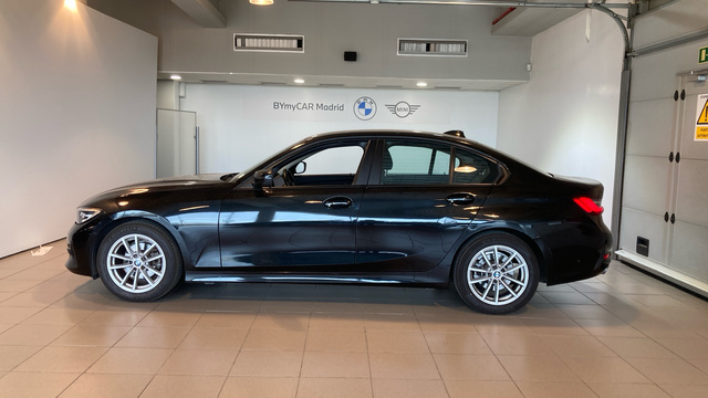 BMW Serie 3 318d color Negro. Año 2019. 110KW(150CV). Diésel. En concesionario BYmyCAR Madrid - Alcalá de Madrid