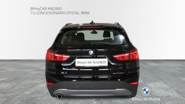 BMW X1 sDrive16d color Negro. Año 2019. 85KW(116CV). Diésel. En concesionario BYmyCAR Madrid - Alcalá de Madrid