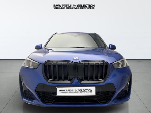 BMW X1 sDrive18d color Azul. Año 2023. 110KW(150CV). Diésel. En concesionario Automotor Premium Viso - Málaga de Málaga