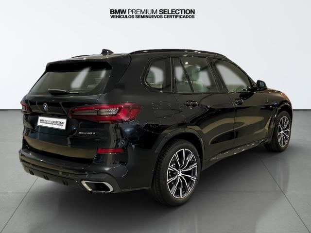 BMW X5 xDrive40d color Negro. Año 2022. 250KW(340CV). Diésel. En concesionario Automotor Costa, S.L.U. de Almería