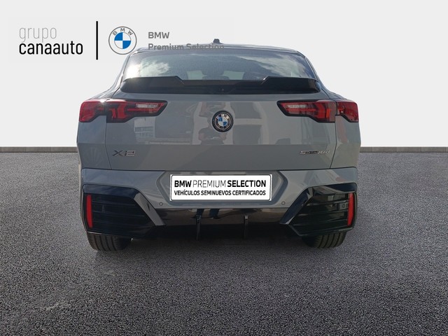 BMW X2 sDrive18d color Gris. Año 2024. 110KW(150CV). Diésel. En concesionario DEMO de Sta. C. Tenerife