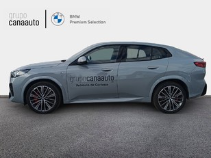 Fotos de BMW X2 sDrive18d color Gris. Año 2024. 110KW(150CV). Diésel. En concesionario DEMO de Sta. C. Tenerife