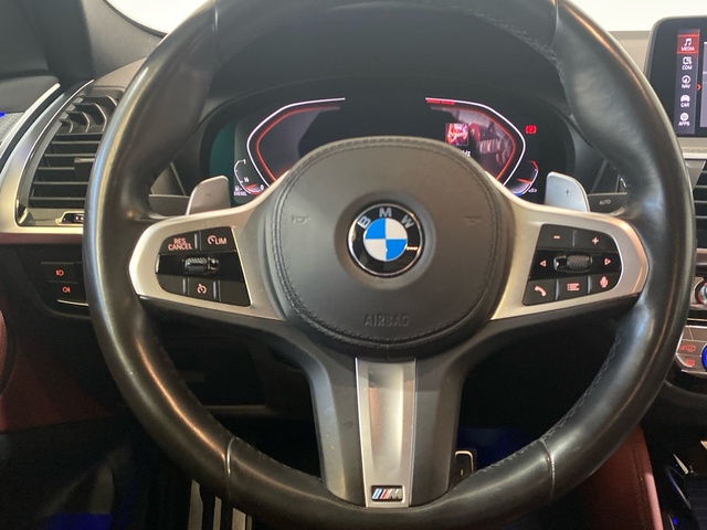 BMW X4 xDrive30d color Negro. Año 2019. 195KW(265CV). Diésel. En concesionario Motor Gorbea de Álava