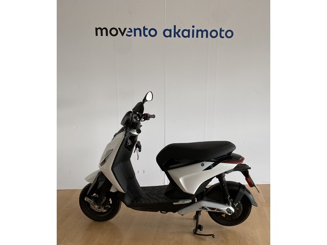 Piaggio 1 FOREVER WHITE - 4