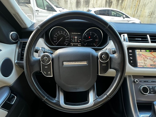 Land Rover Range Rover Sport 3.0 TDV6 HSE 190 kW (258 CV)