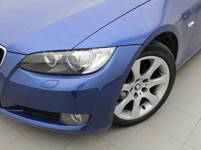 BMW Serie 3 320i Cabrio color Azul. Año 2008. 125KW(170CV). Gasolina. En concesionario Augusta Aragon S.A. de Zaragoza