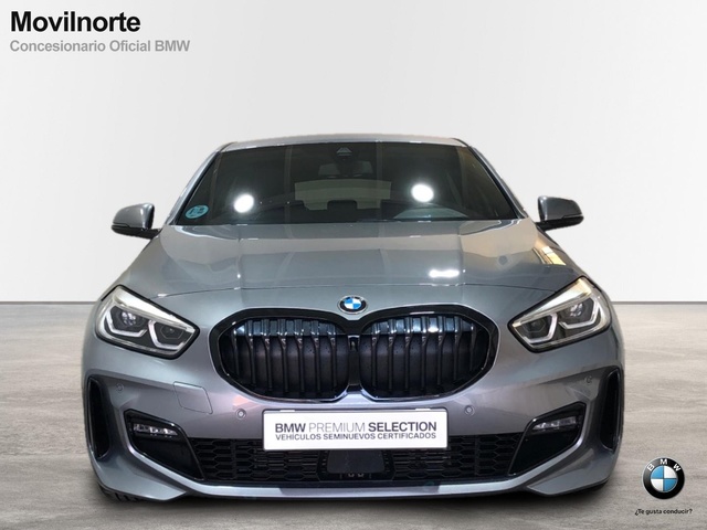 BMW Serie 1 118d color Gris. Año 2023. 110KW(150CV). Diésel. En concesionario Movilnorte El Plantio de Madrid