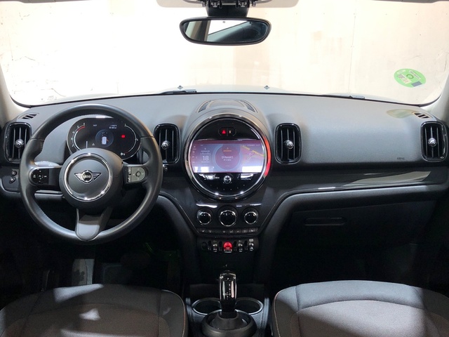 fotoG 6 del MINI MINI Countryman Cooper D 110 kW (150 CV) 150cv Diésel del 2023 en Madrid