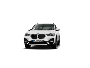 Fotos de BMW X1 sDrive18i color Blanco. Año 2021. 103KW(140CV). Gasolina. En concesionario San Pablo Motor | Su Eminencia de Sevilla