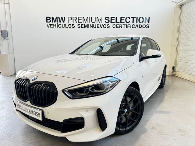 BMW Serie 1 120i color Blanco. Año 2023. 131KW(178CV). Gasolina. En concesionario Lurauto - Gipuzkoa de Guipuzcoa