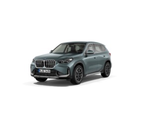 Fotos de BMW X1 sDrive18d color Verde. Año 2024. 110KW(150CV). Diésel. En concesionario GANDIA Automoviles Fersan, S.A. de Valencia