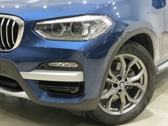 BMW X3 xDrive20d color Azul. Año 2020. 140KW(190CV). Diésel. En concesionario GANDIA Automoviles Fersan, S.A. de Valencia