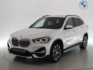 Fotos de BMW X1 xDrive25e color Blanco. Año 2020. 162KW(220CV). Híbrido Electro/Gasolina. En concesionario BYmyCAR Madrid - Alcalá de Madrid