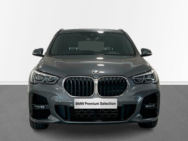 BMW X1 xDrive18d color Gris. Año 2022. 110KW(150CV). Diésel. En concesionario Engasa S.A. de Valencia