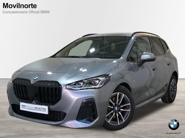 BMW Serie 2 218d Active Tourer color Gris. Año 2024. 110KW(150CV). Diésel. En concesionario Movilnorte El Plantio de Madrid