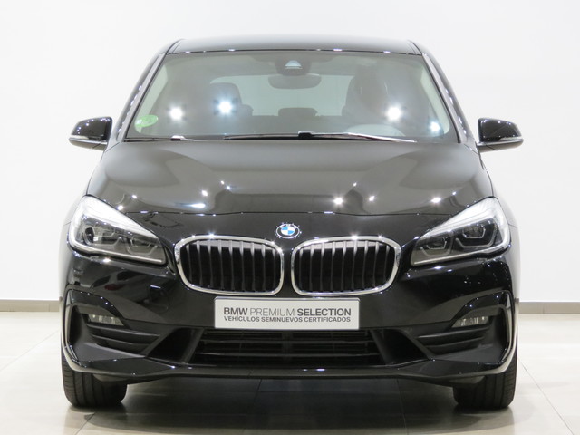 BMW Serie 2 218d Active Tourer color Negro. Año 2020. 110KW(150CV). Diésel. En concesionario GANDIA Automoviles Fersan, S.A. de Valencia