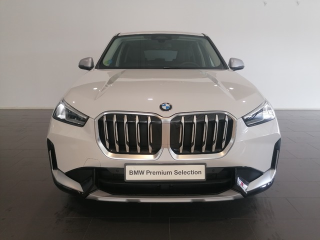 BMW X1 sDrive20i color Blanco. Año 2023. 125KW(170CV). Gasolina. En concesionario Adler Motor S.L. TOLEDO de Toledo