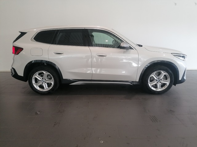 BMW X1 sDrive20i color Blanco. Año 2023. 125KW(170CV). Gasolina. En concesionario Adler Motor S.L. TOLEDO de Toledo