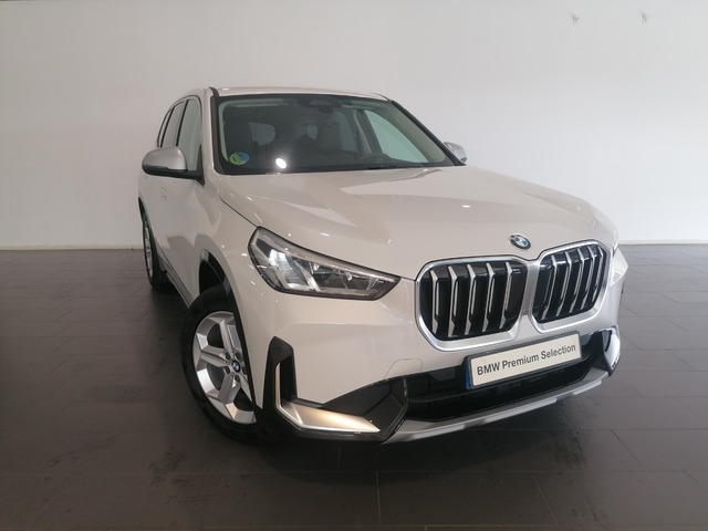 BMW X1 sDrive20i color Blanco. Año 2023. 125KW(170CV). Gasolina. En concesionario Adler Motor S.L. TOLEDO de Toledo