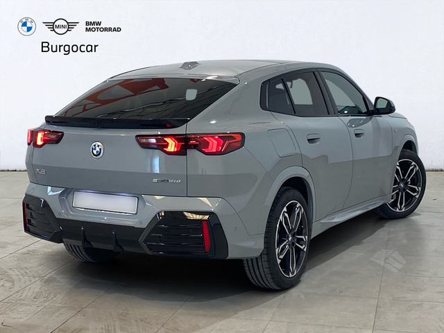 BMW X2 sDrive18d color Gris. Año 2024. 110KW(150CV). Diésel. En concesionario Burgocar (Bmw y Mini) de Burgos