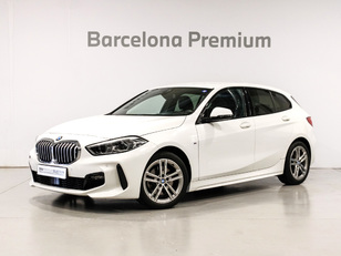 Fotos de BMW Serie 1 118i color Blanco. Año 2021. 103KW(140CV). Gasolina. En concesionario Barcelona Premium -- GRAN VIA de Barcelona