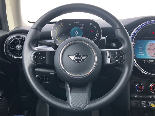 fotoG 13 del MINI MINI 3 Puertas Cooper SE 135 kW (184 CV) 184cv Eléctrico del 2023 en Madrid