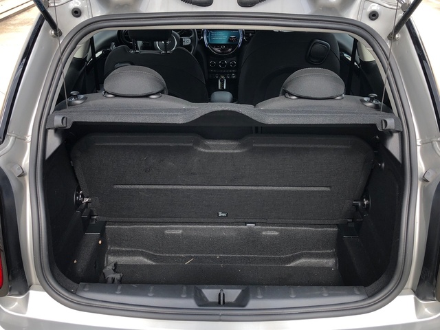 fotoG 18 del MINI MINI 3 Puertas Cooper SE 135 kW (184 CV) 184cv Eléctrico del 2023 en Madrid