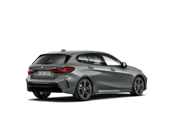 BMW Serie 1 118i color Gris. Año 2024. 103KW(140CV). Gasolina. En concesionario Hispamovil Elche de Alicante