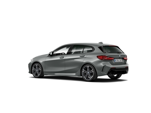 BMW Serie 1 118i color Gris. Año 2024. 103KW(140CV). Gasolina. En concesionario Hispamovil Elche de Alicante