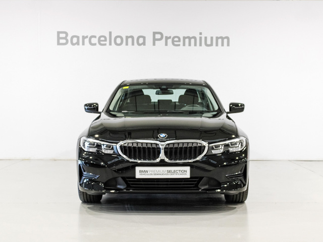 BMW Serie 3 318d color Negro. Año 2020. 110KW(150CV). Diésel. En concesionario Barcelona Premium -- GRAN VIA de Barcelona