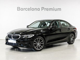 Fotos de BMW Serie 3 318d color Negro. Año 2020. 110KW(150CV). Diésel. En concesionario Barcelona Premium -- GRAN VIA de Barcelona