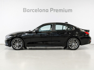 Fotos de BMW Serie 3 318d color Negro. Año 2020. 110KW(150CV). Diésel. En concesionario Barcelona Premium -- GRAN VIA de Barcelona