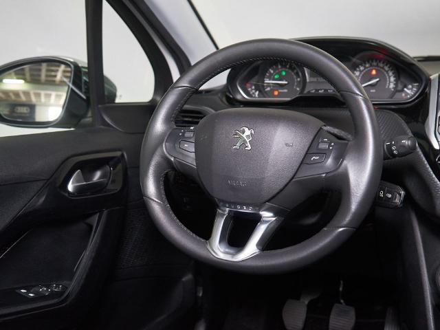 Peugeot 208 PureTech Signature 60 kW (82 CV)