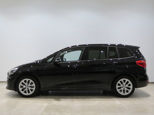 Fotos de BMW Serie 2 218d Gran Tourer color Negro. Año 2020. 110KW(150CV). Diésel. En concesionario GANDIA Automoviles Fersan, S.A. de Valencia