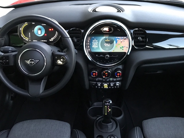 fotoG 6 del MINI MINI 3 Puertas Cooper SE 135 kW (184 CV) 184cv Eléctrico del 2022 en Pontevedra