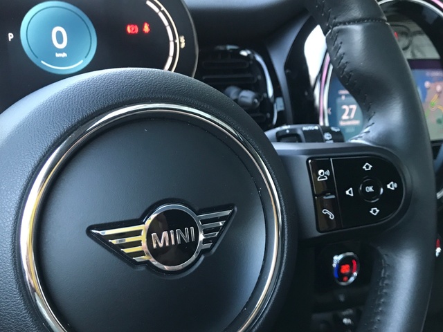 fotoG 12 del MINI MINI 3 Puertas Cooper SE 135 kW (184 CV) 184cv Eléctrico del 2022 en Pontevedra