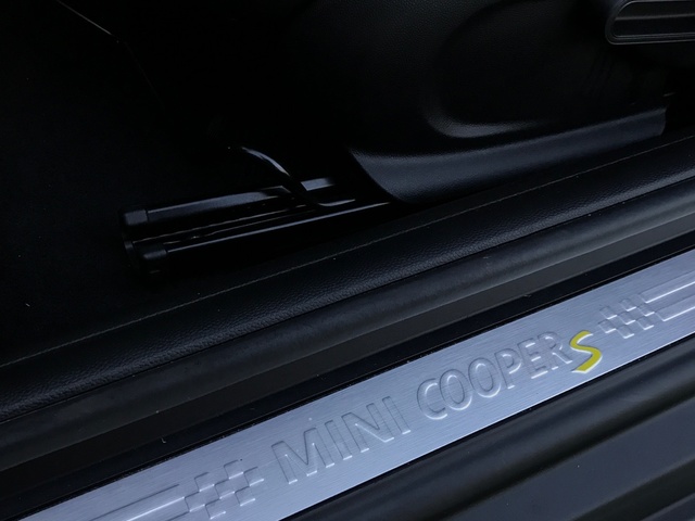 fotoG 21 del MINI MINI 3 Puertas Cooper SE 135 kW (184 CV) 184cv Eléctrico del 2022 en Pontevedra