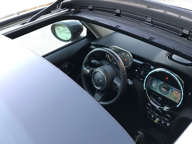 fotoG 24 del MINI MINI 3 Puertas Cooper SE 135 kW (184 CV) 184cv Eléctrico del 2022 en Pontevedra
