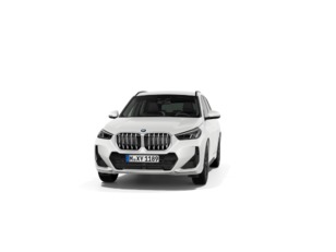 Fotos de BMW X1 sDrive18i color Blanco. Año 2024. 100KW(136CV). Gasolina. En concesionario Lurauto Gipuzkoa de Guipuzcoa