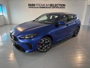 Fotos de BMW Serie 1 120i color Azul. Año 2024. 125KW(170CV). Gasolina. En concesionario Lurauto Gipuzkoa de Guipuzcoa