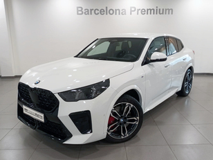 Fotos de BMW X2 sDrive18d color Blanco. Año 2024. 110KW(150CV). Diésel. En concesionario Barcelona Premium -- GRAN VIA de Barcelona