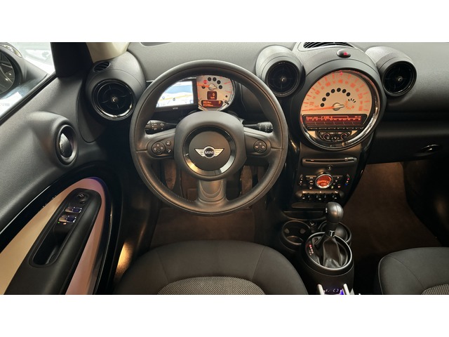 MINI MINI Countryman Cooper D 82 kW (111 CV)