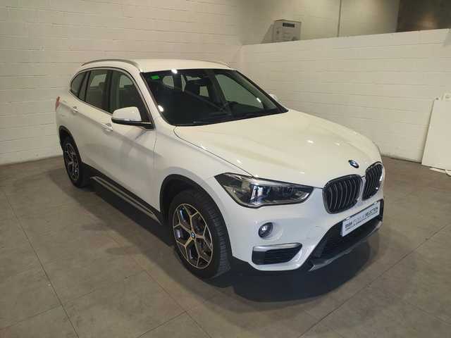 BMW X1 sDrive18d color Blanco. Año 2018. 110KW(150CV). Diésel. En concesionario MOTOR MUNICH S.A.U  - Terrassa de Barcelona