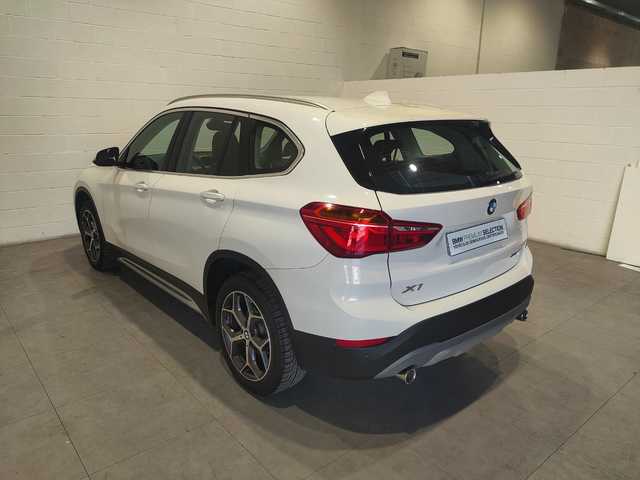 BMW X1 sDrive18d color Blanco. Año 2018. 110KW(150CV). Diésel. En concesionario MOTOR MUNICH S.A.U  - Terrassa de Barcelona