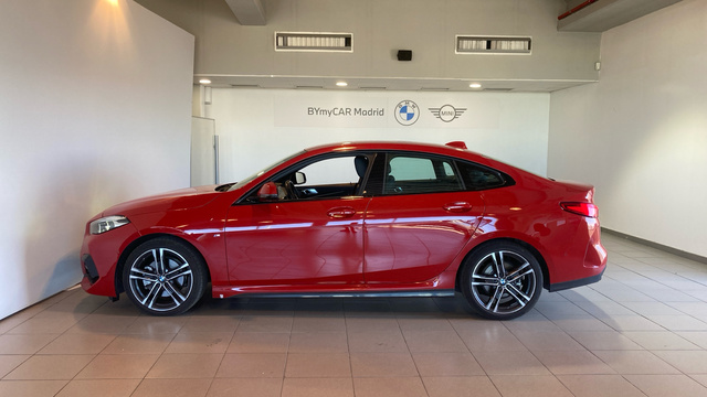 BMW Serie 2 218d Gran Coupe color Rojo. Año 2021. 110KW(150CV). Diésel. En concesionario BYmyCAR Madrid - Alcalá de Madrid