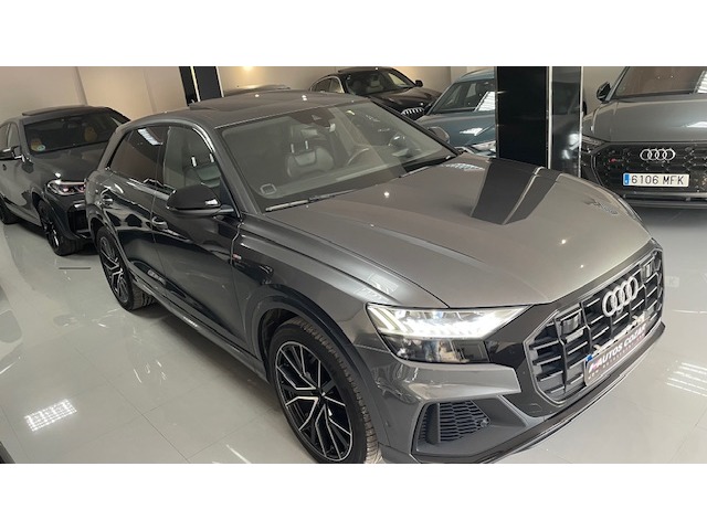 Audi Q8 Black line 55 TFSI quattro 250 kW (340 CV) tiptronic