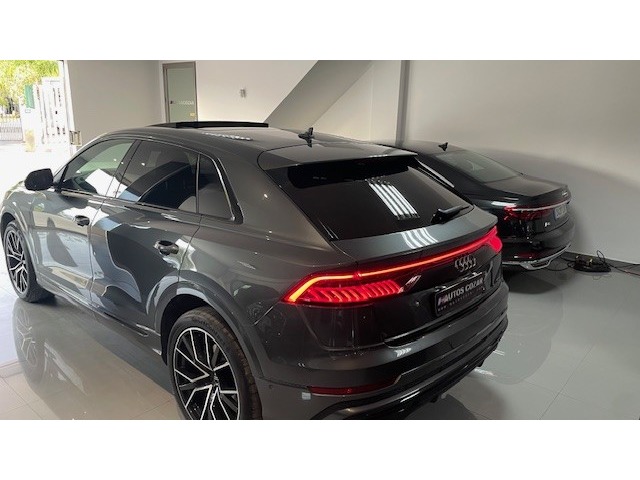 Audi Q8 Black line 55 TFSI quattro 250 kW (340 CV) tiptronic